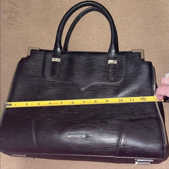 Rebecca Minkoff Wavy Leather Zipper Embellished Bag + Adjustable/removable strap - Picture 7 of 11
